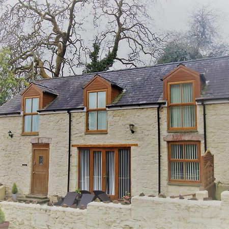 Rose Coach House Villa เพนไดน์ ภายนอก รูปภาพ